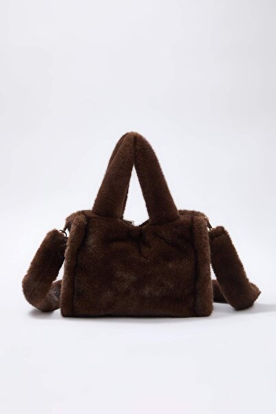 TRENDYOL SHOES Brown Faux Fur Women's Shoulder and Hand Bag Takaw26Oc00071