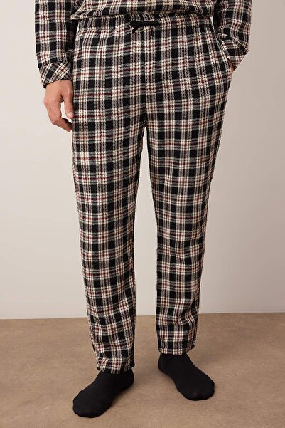 Trendyol Collection Sada kostkovaného černého pyžama Regular Fit - TMNAW22PT1078