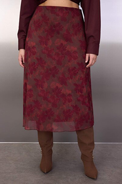 Trendyol Curve Φούστα με λουλουδάτο σχέδιο από τούλι σε μπορντό χρώμα TBBAW25AZ00006