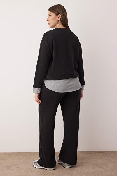 Trendyol Curve Черен комплект спортен екип с подплата от флис, с раиран подгъв и талия, големи размери TBBAW26TS00005