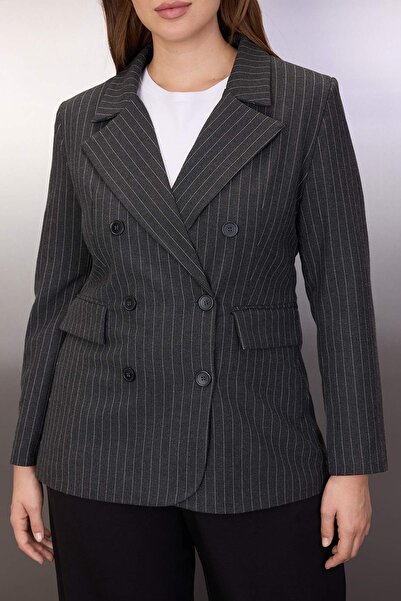 Trendyol Curve Anthracite Striped Padded Waist Fitted Plus Size Woven Jacket Tbbaw26Ag00032