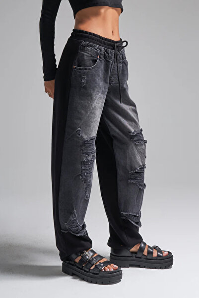 MADAME MELEK Women's Khaki Tint Laser-Detailed Skater Jogger Fit Denim Jogger Pants Baggy Model