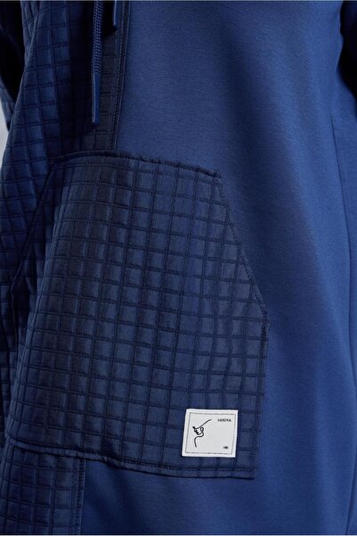 Alvina 45039 Модель Спортивний костюм з капюшоном