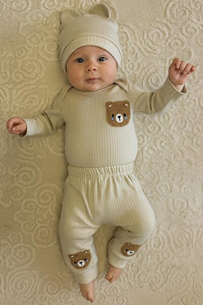 anne dokunuşu gibi KUZUM BEBE 3'lü ayıcık nakışlı pamuk kumaş bebek takımı