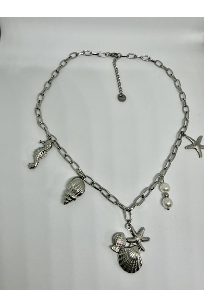 ARMELİA ACCESORİES Gümüş Renk Deniz Kabuklu ve Yıldızlı Charm Kolye