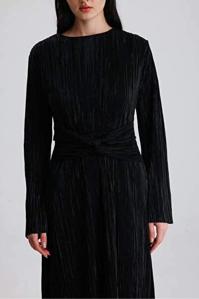 LAMİFUSTORE Bel Detaylı Piliseli Uzun Kollu  Elbise