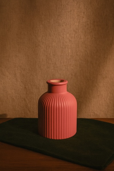 N&E Studio مزهريات زخرفية صغيرة حديثة |   مزهرية بألوان زاهية وحيوية |   فكرة هدية