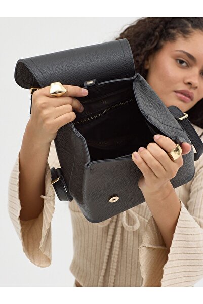 Meskanto Serena Genuine Leather Backpack