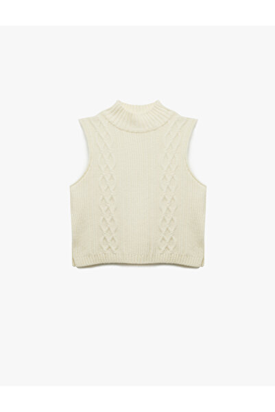 Koton Dik Yaka Kolsuz Desenli Triko Süveter