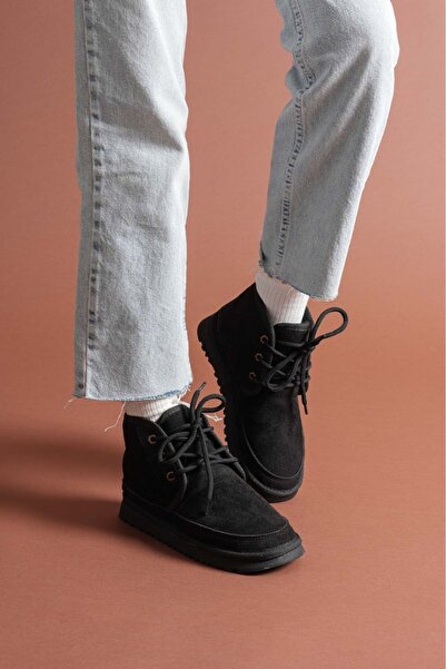 MERETTO By Akıl حذاء نسائي برباط ونعل منخفض مع فرو من الداخل