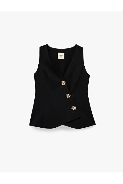 Koton Asimetrik Metal Aksesuarlı Kolsuz Kruvaze Yaka Yelek