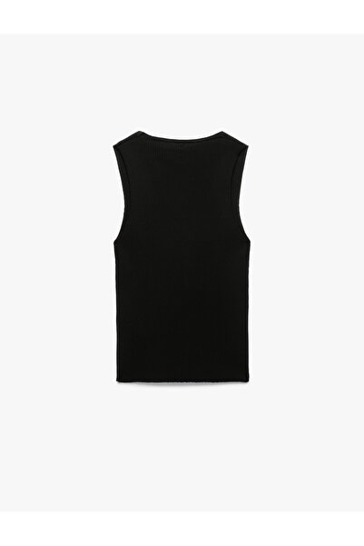 Koton Buttoned Deep V-Neck Sleeveless Knitwear Undershirt