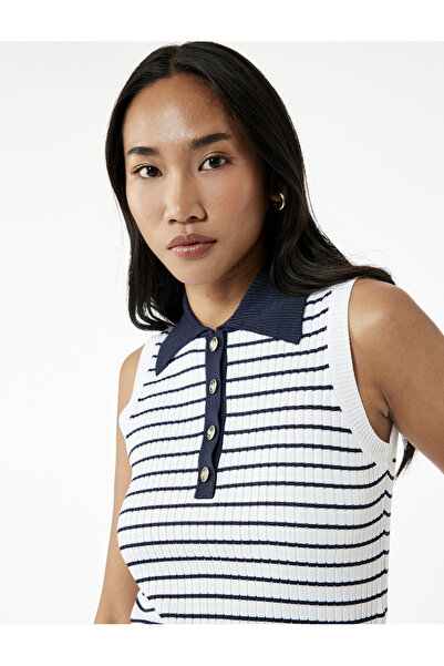 Koton Bluză de tricotaj cu guler polo, fără mâneci, cu jumătate de nasturi