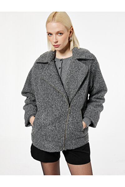 Koton Long Sleeve Pocket Zipper Detailed Short Boucle Coat