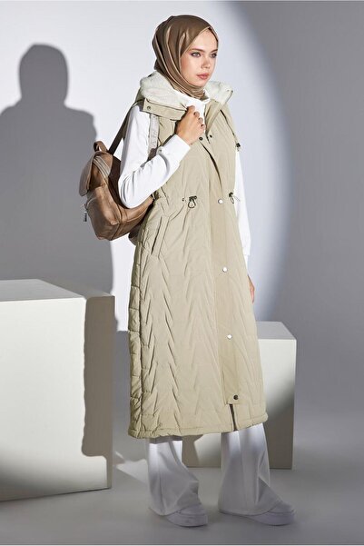 Alvina 90529 Model Hooded Vest