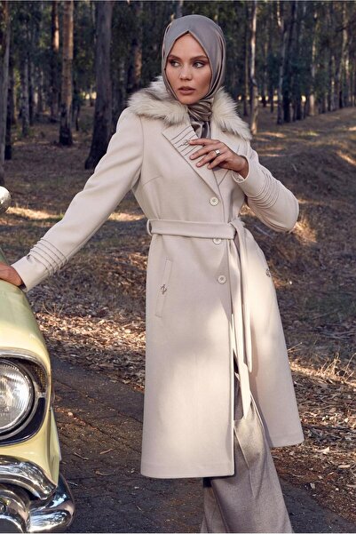 Alvina BELLOWED BROOCH DETAILED COAT 90406