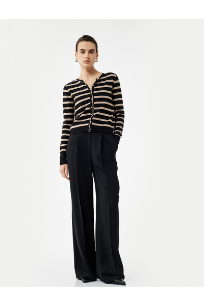Koton Uzun Kollu Bisiklet Yaka Çizgili Triko Hırka