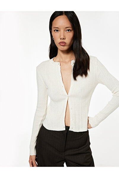 Koton Langärmliger Strick-Cardigan mit Rundhalsausschnitt und Knöpfen