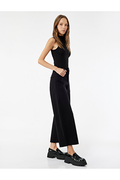 Koton Yüksek Bel Düğmeli Cepli Rahat Kalıp Geniş Paça Denim Pantolon - Culotte Jeans