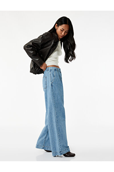 Koton Blugi cu picioare largi, cu curea din bumbac, buzunare detaliate, nasturi - Blugi cu picioare largi