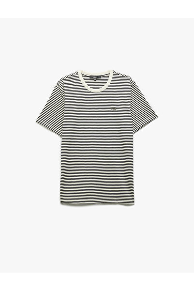 Koton Slim Fit Kısa Kollu Bisiklet Yaka Çizgili Tişört