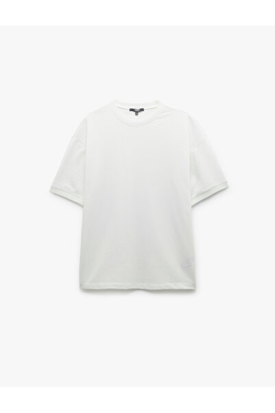 Koton Kısa Kollu Bisiklet Yaka Tok Kumaş Şardonlu Basic Oversize Tişört