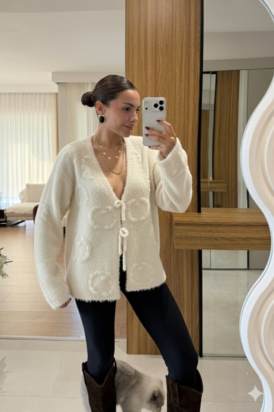 Le Savu Shilsee Women's Tie-Up Soft Ecru Knit Cardigan