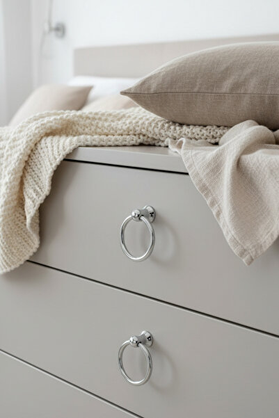 MegaVitrin Ring Pendulum Furniture Handle - Single Screw - 60 mm Chrome Cabinet and Drawer Handle