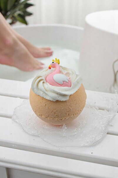 Lotus Cupcake Banyo Bombası 135/145gr – Oyuncaklı Papatya Kokulu El Yapımı