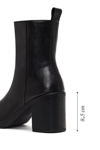 Derimod Kadın Siyah Fermuarlı Kalın Topuklu Deri Bot 25WFD203018