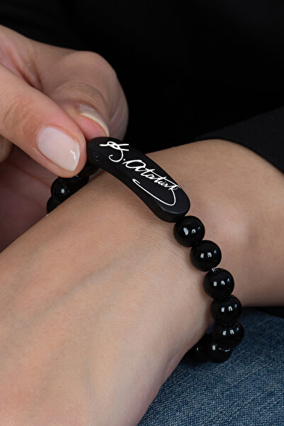 Takı Dükkanı K. Atatürk İmzalı Parlak Siyah Boncuk Taşlı Erkek / Bileklik bbb19ip