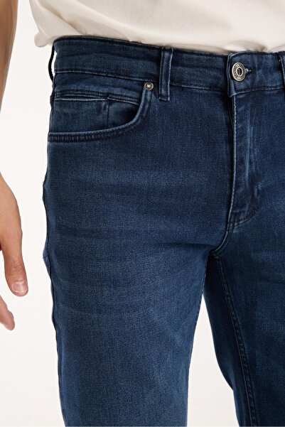 Store Men's Jeans Regular Fit Cotton Stretch Straight Leg Denim - 98% Cotton 2% Lycra