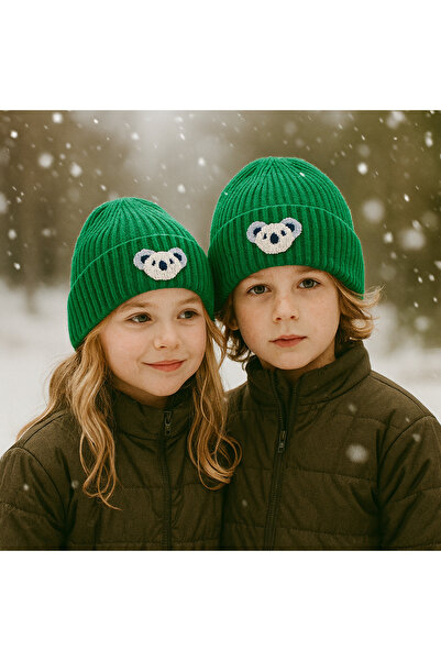 byebruketenci Зелена шапка с коала, изработена от луксозна вълна