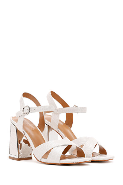 Derimod Kadın Beyaz Bilekten Bantlı Kalın Topuklu Ayakkabı Kroko Sandalet 25SFE4623E3