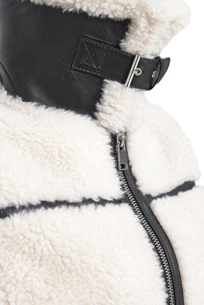 Derimod Verbier Kadın Bej Teddy Mont 24WGP5290FF