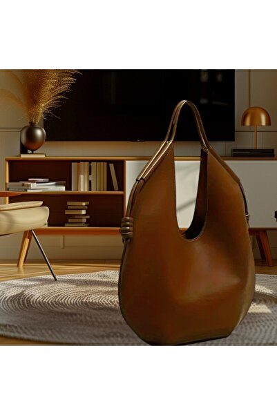 ARONA Commuter Shoulder Bag