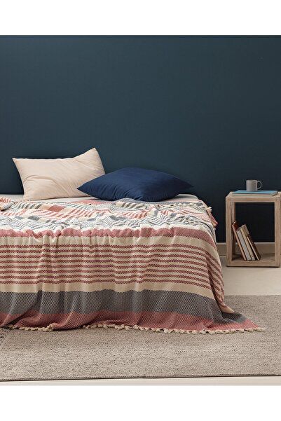 Madame Coco Denney Einzel-Tagesdecke