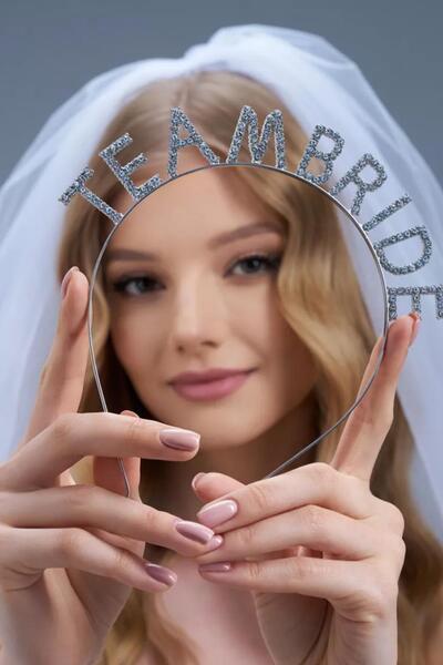 New Obsessions Echipa Miresei Petrecere Stânjenită Coroana Miresei Tiara Miresei