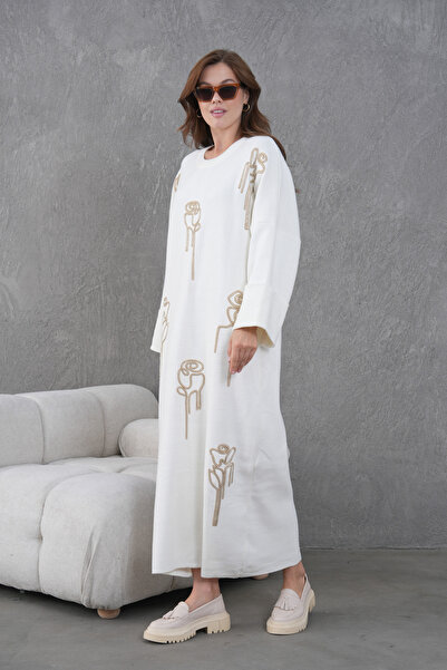 Miss Allos Kadın Önü Boncuk Ve Nakış İşlemeli Geniş Kalıp Uzun Triko Elbise