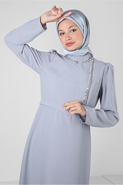 Alvina STYLE COLLAR STONE DETAIL DRESS 43542