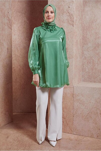 Alvina Flower Detailed Three-Dimensional Tunic - 44568