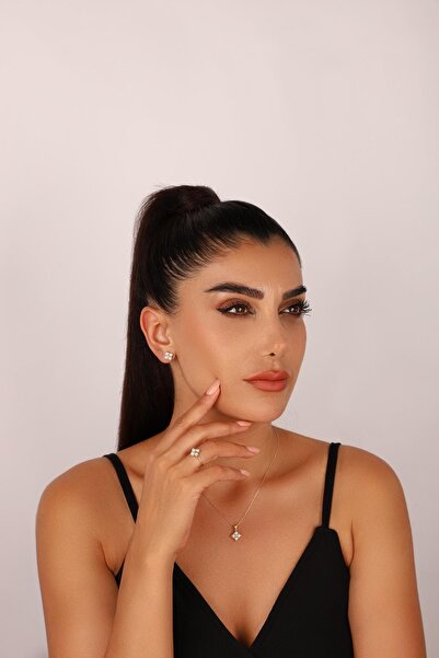 Birinci 14 Ayar Altın Dört Doğal İncili 0,05 Ct Pırlanta Küpe Kolye Yüzük Üçlü Set