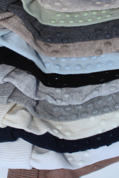 MEM SOCKS Опаковка от 12 органични памучни противоплъзгащи чорапи за бебе/дета