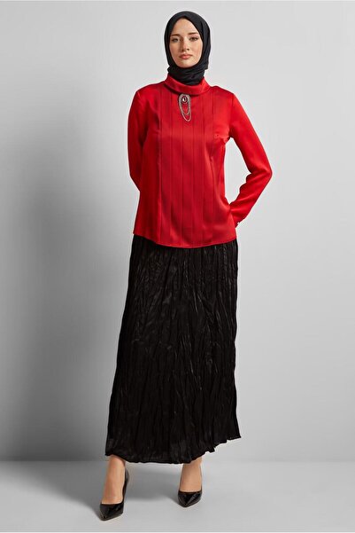 Alvina DRAPE DETAILED ACCESSORIES SATIN BLUZ 43573