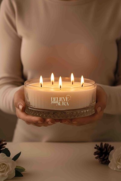 Believe Your Aura Sandal Ağacı Kokulu Mum - %100 Doğal Soya Mumu Dekoratif Ve Aromaterapi Kokulu Mum - 500 cc