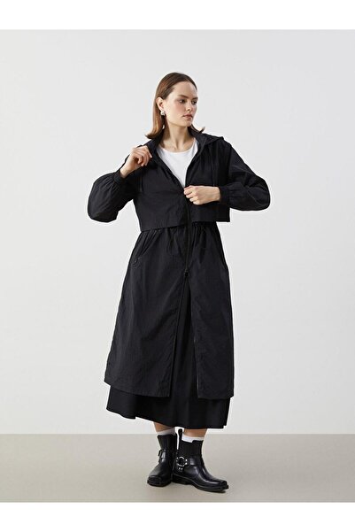 LC Waikiki με κουκούλα Γυναικείο αδιάβροχο (S5)