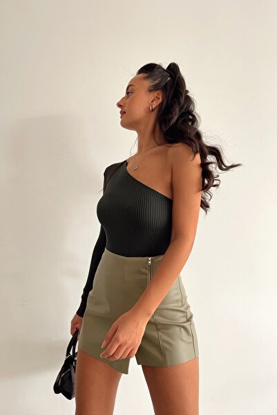 UNBOX One Shoulder Olive Green