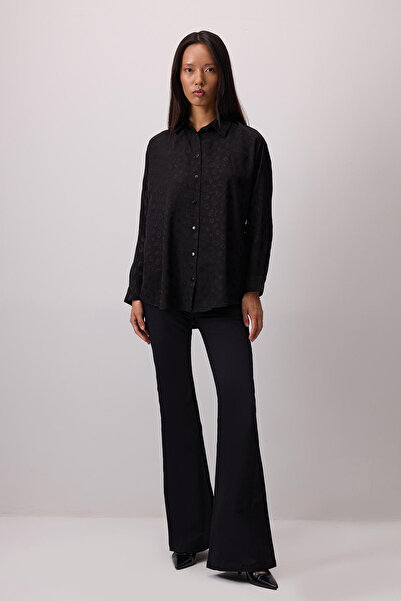 Touché Privé Leopard Patterned Jacquard Shirt