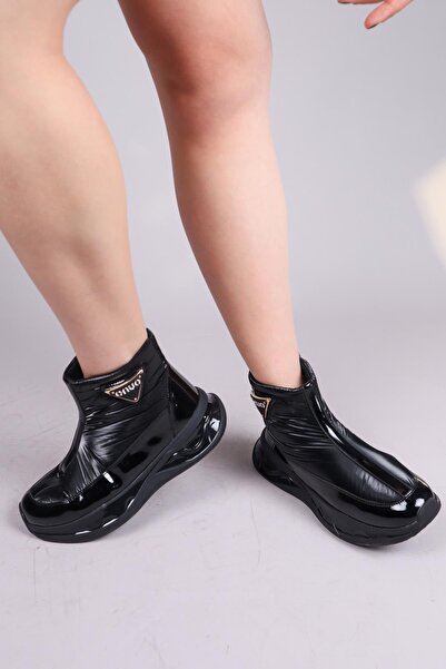 Birikon Vaseca Patent Leather Parachute Trim Boots Black