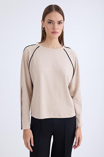 Vitrin Yuvarlak Yaka Şeritli Uzun Kol Bluz